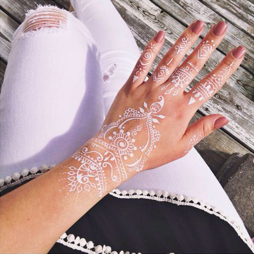 85+ Easy and Simple Henna Designs Ideas That You Can Do By Yourself.