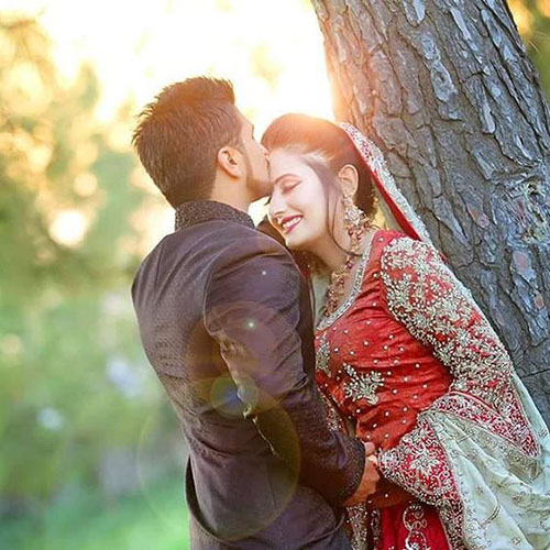 50+ Cute & Lovely Couple Dps for Whatsapp & FB - 2020