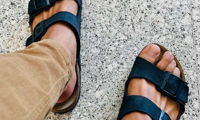 Why These Sandals for Men are Great for Post Injury Recovery?