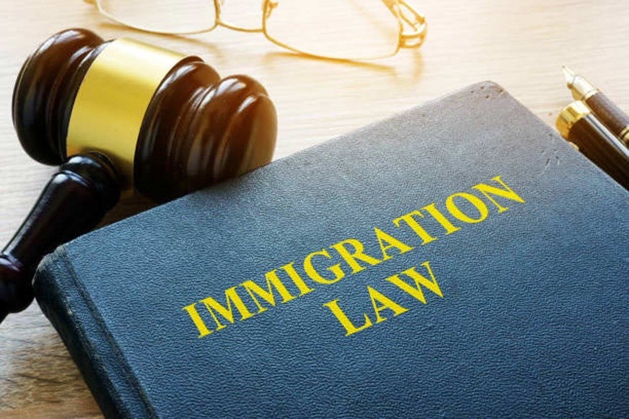 When to Hire an Immigration Attorney for Your Asylum Case
