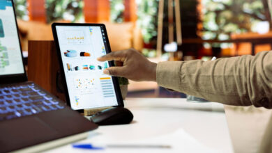 Data-Driven Service Experience: 5 Ways CRM Improves Response Time and Engagement