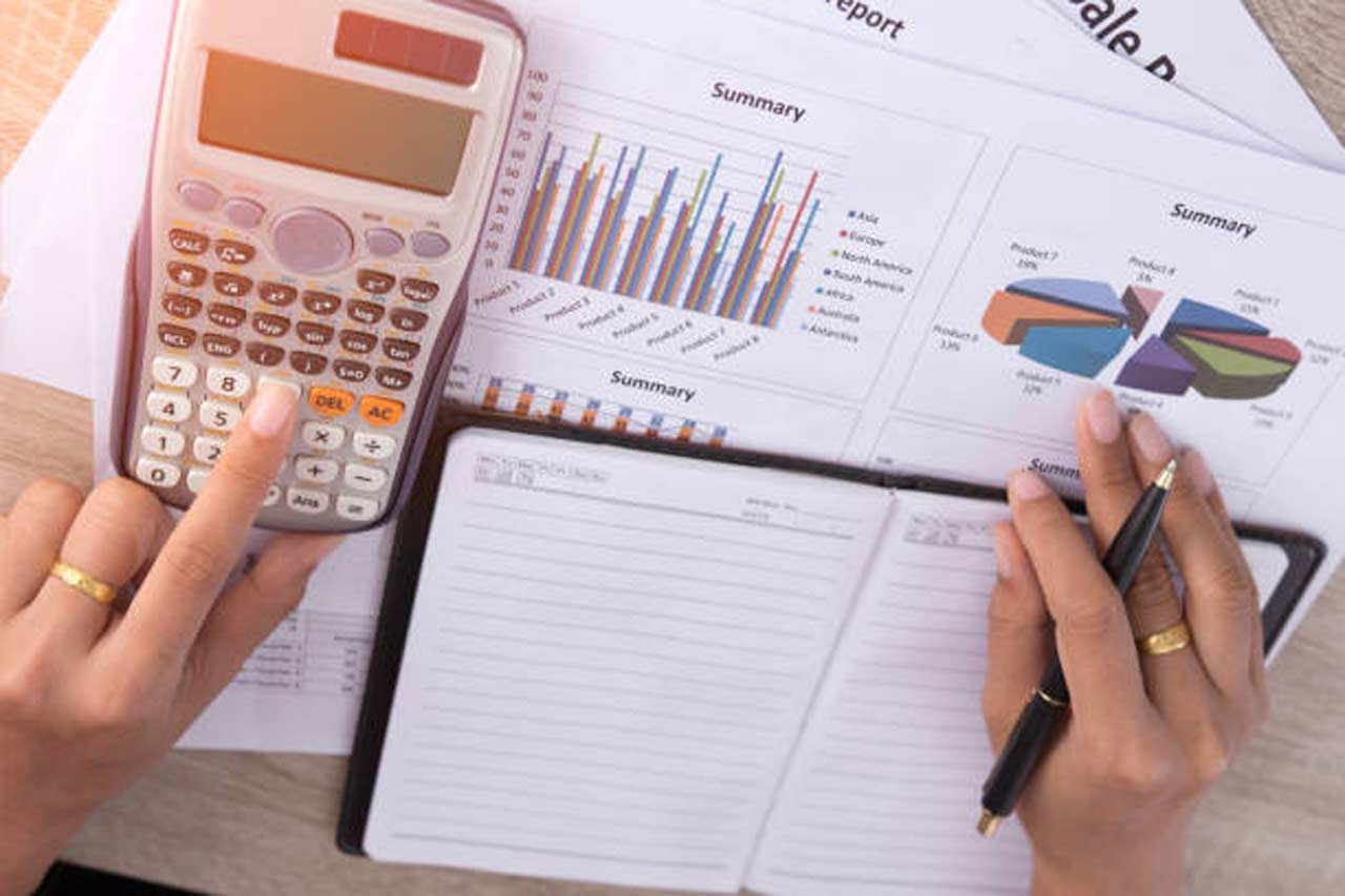 How Are Slip and Fall Settlement Amounts Calculated?