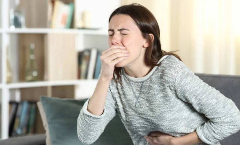 Doctronic: Explaining the Reasons for and Dangers of Self-Induced Vomiting