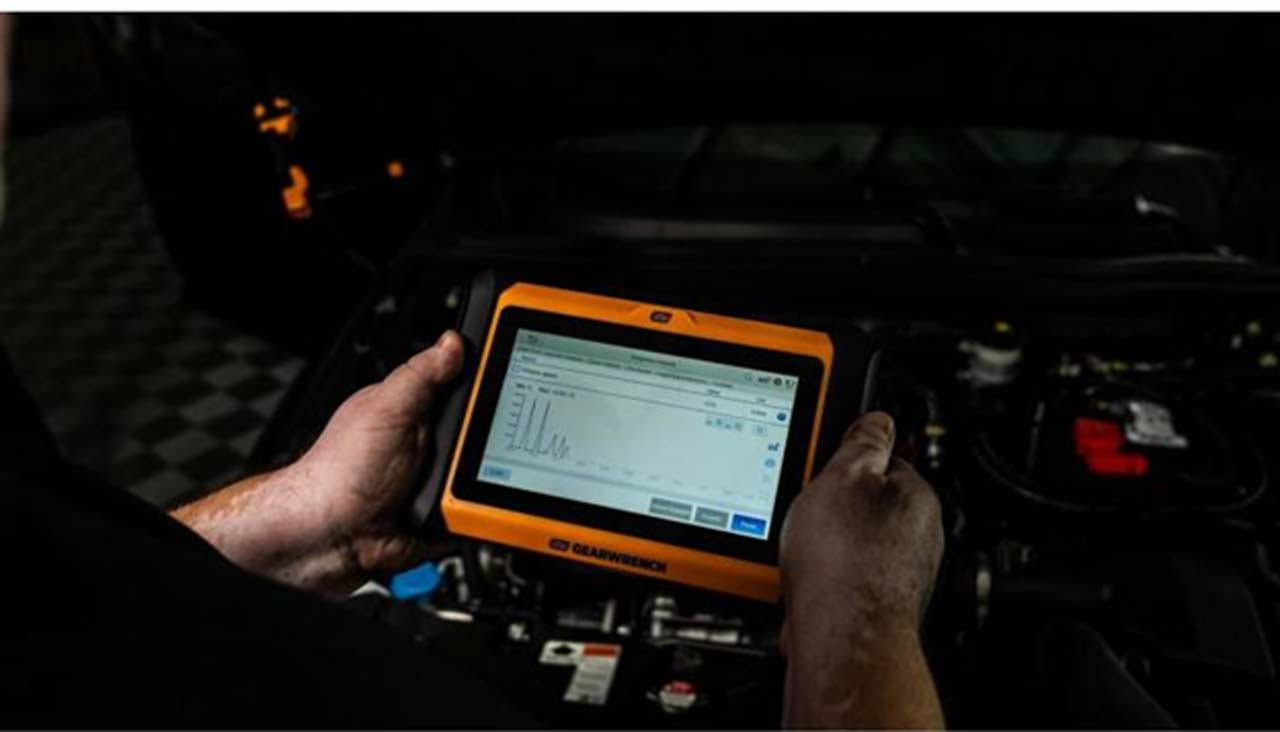 Gearwrench GWSMARTBT — Newcomer with Strong Backing