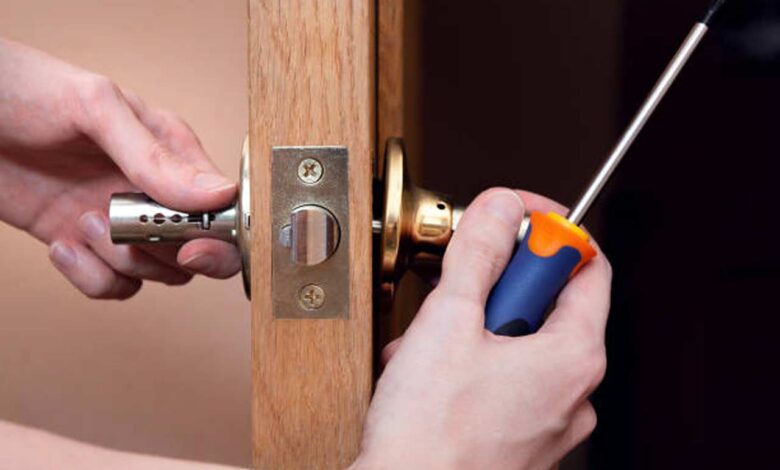 Damaged Commercial Doors handle Repair or Replace