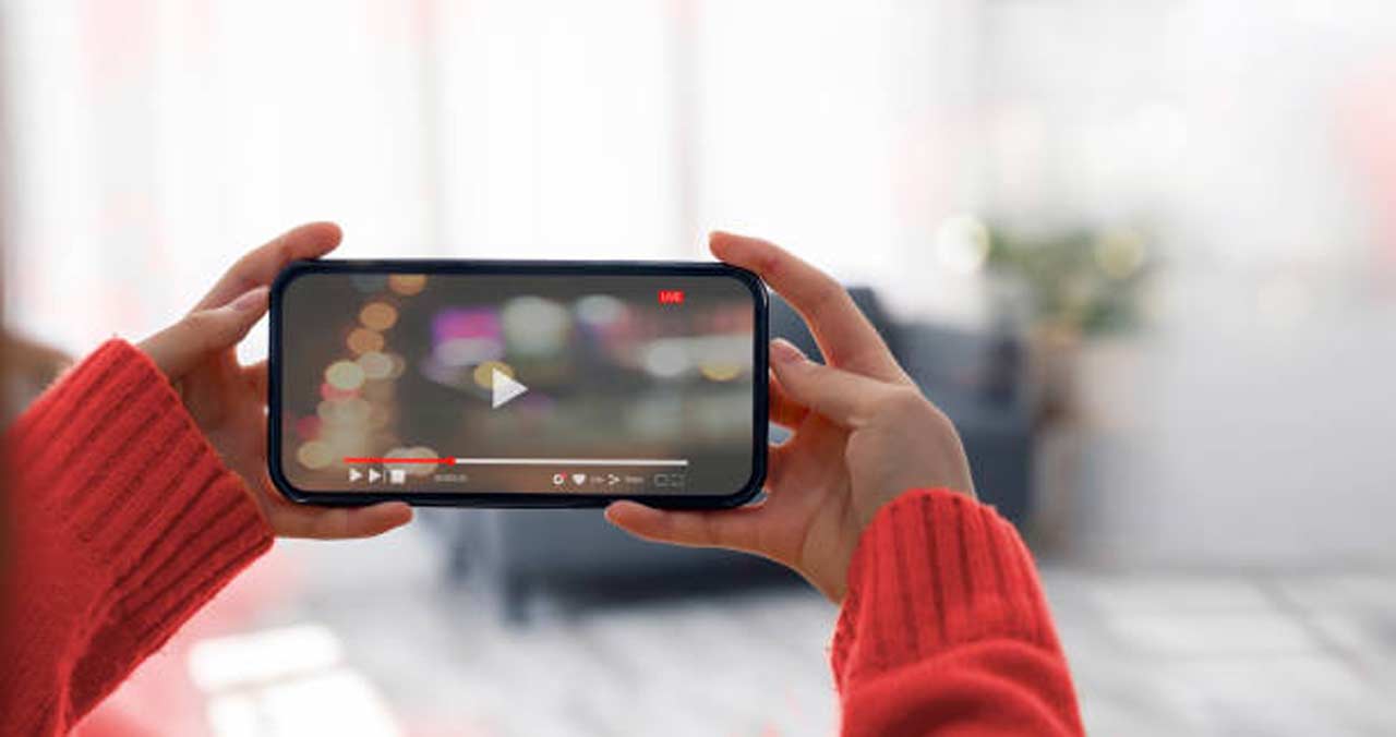 How to Make an Invitation Video With Voiceovers and Transitions That Actually Impress