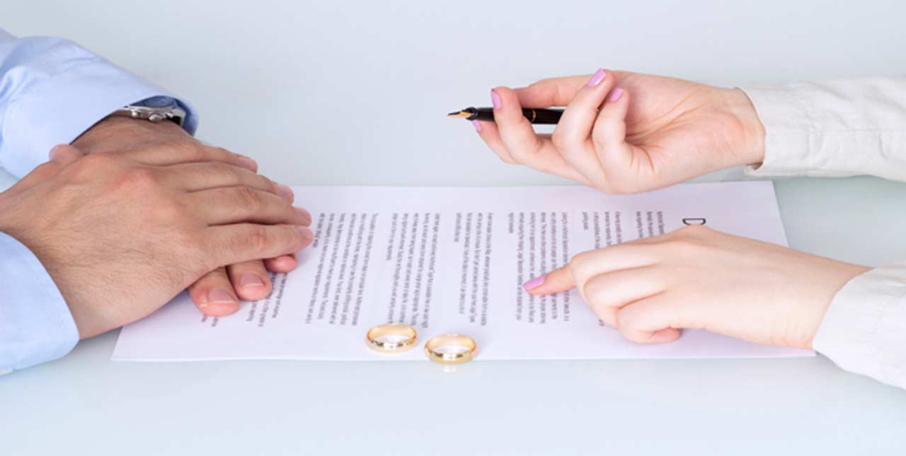 Divorce Lawyer
