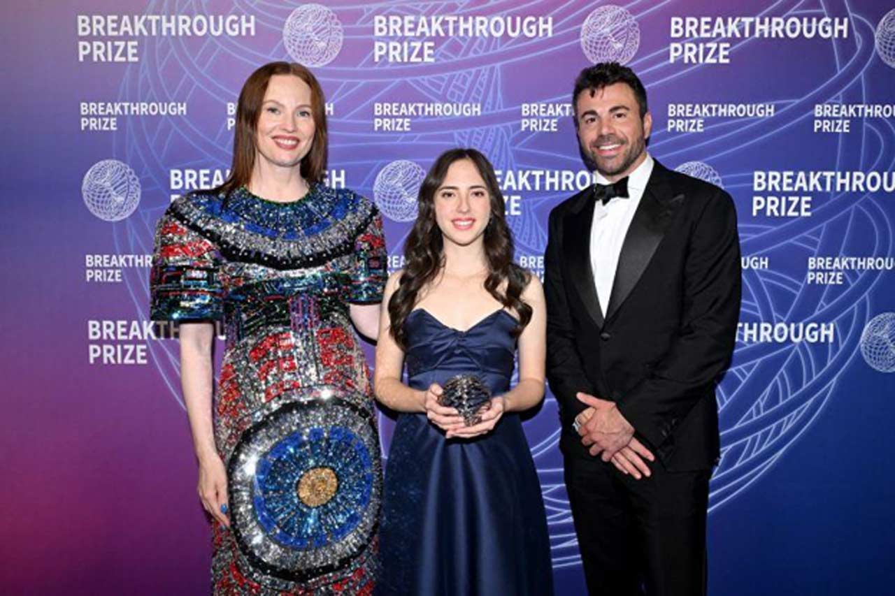 She Won $250,000 for Explaining the First Microsecond of the Universe