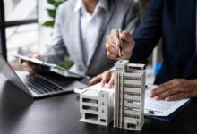 Real Estate Agent