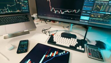 Technical vs Fundamental Analysis in Forex